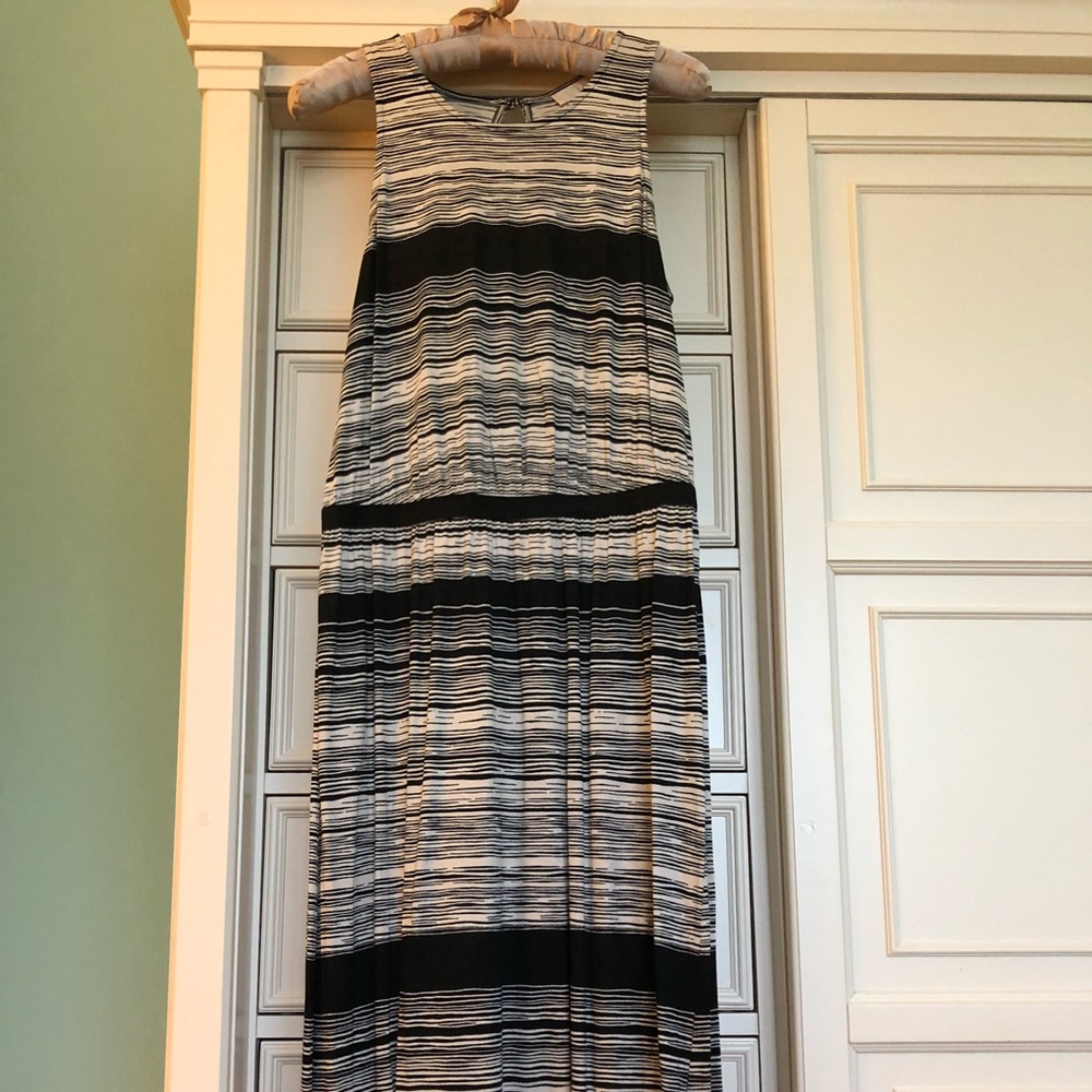 LOFT Tank-Style Maxi Dress